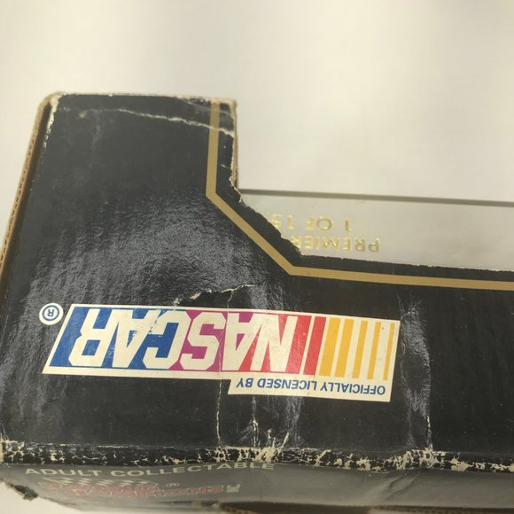 Racing Champions 1993 Premier Edition Serial #14818 Davey Allison 28 Transporter - Picture 12 of 13